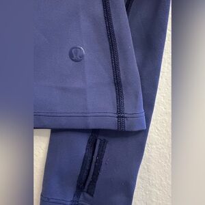 Lululemon long sleeve mock turtleneck, blue, size 4